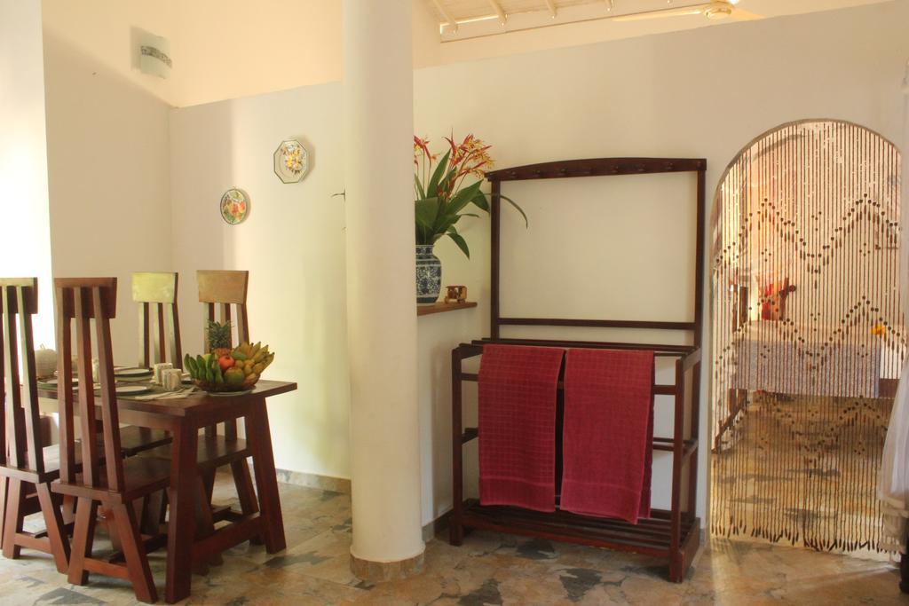 Dionis Villa Unawatuna Exterior foto