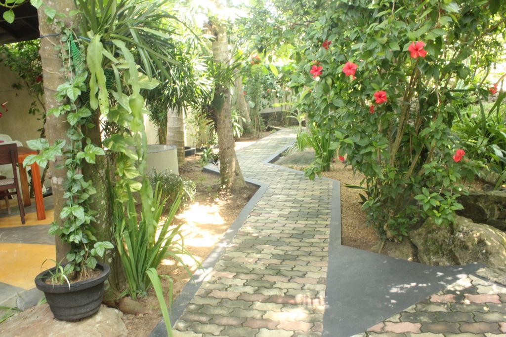 Dionis Villa Unawatuna Exterior foto