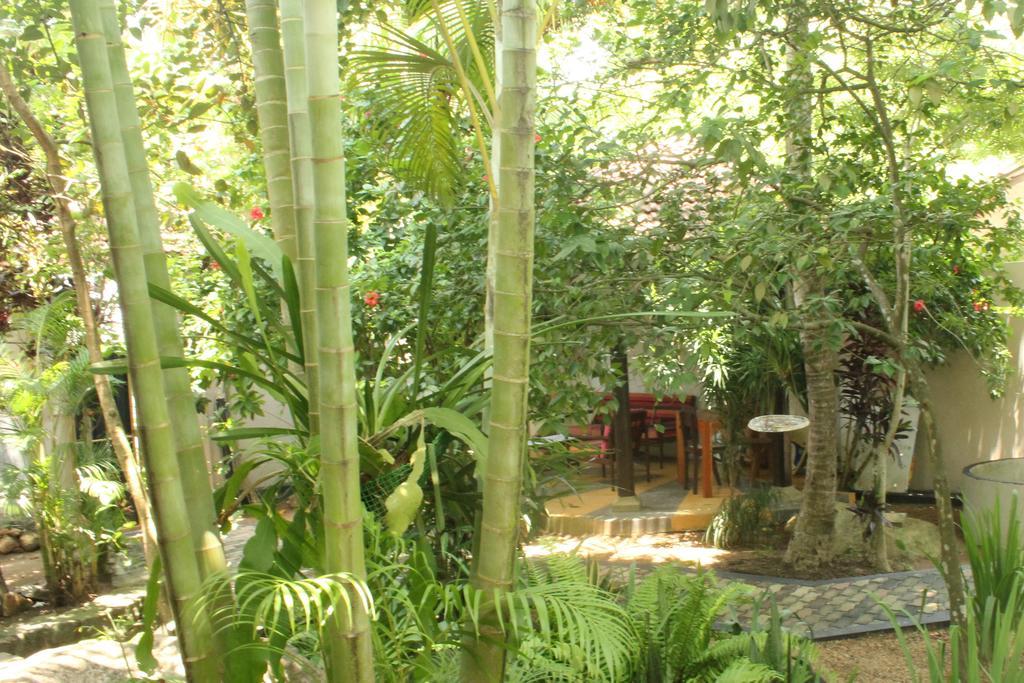 Dionis Villa Unawatuna Exterior foto